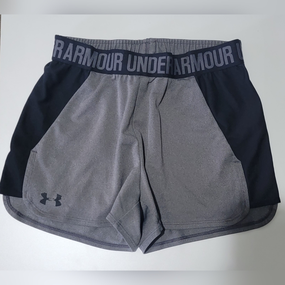 Under Armor Womens Gym Shorts Small